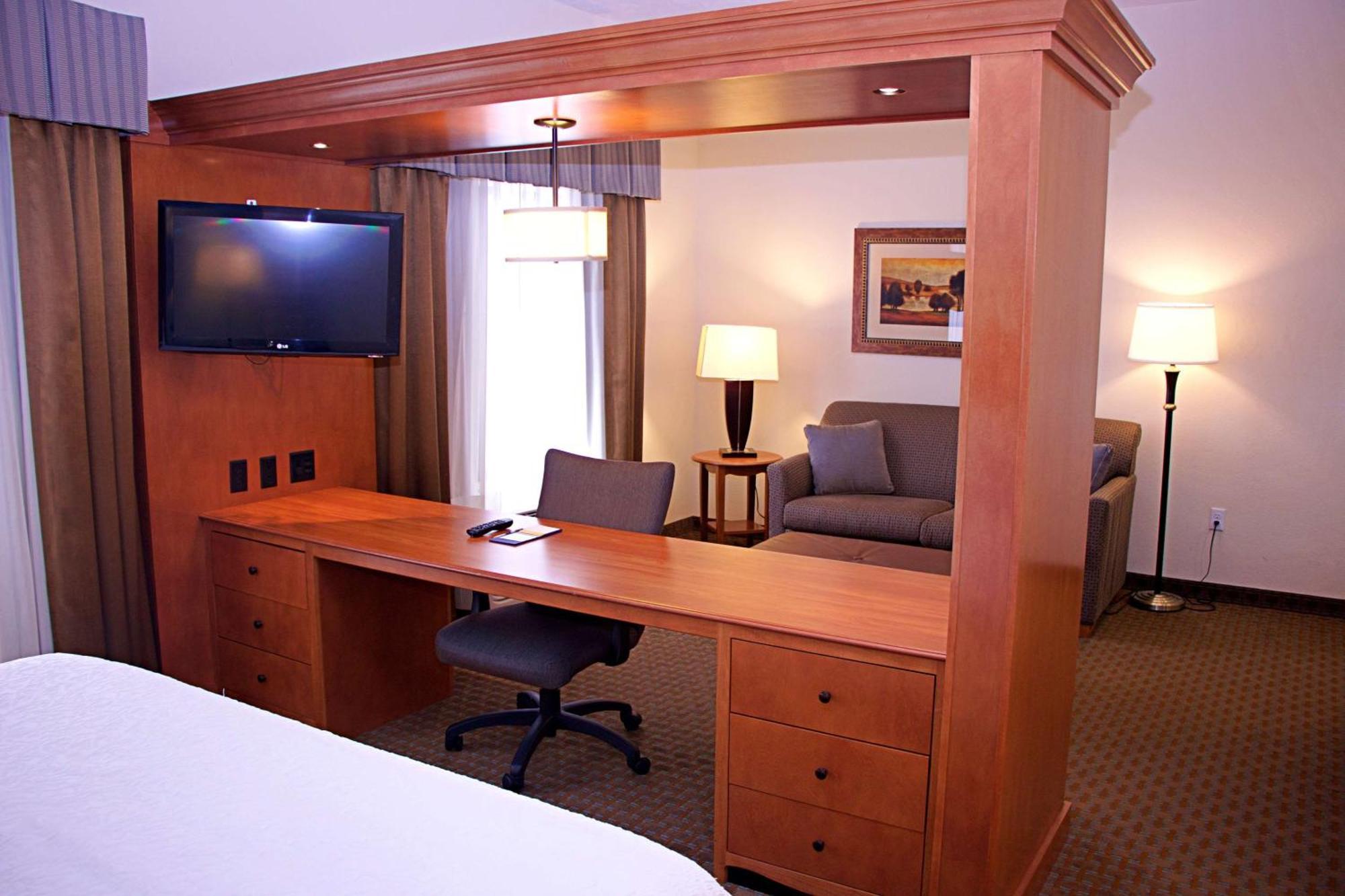 Hampton Inn Sidney Bagian luar foto